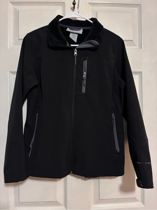 Jackets & Blazers - Women’s Black winter/waterproof set.